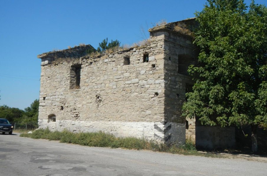 Fortetsya Svyatoyi Triytsi, Ukraine, Ukraine